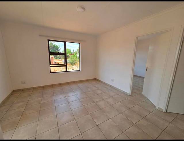 3 BEDROOM HOUSE FOR SALE IN WINDMILL PARK